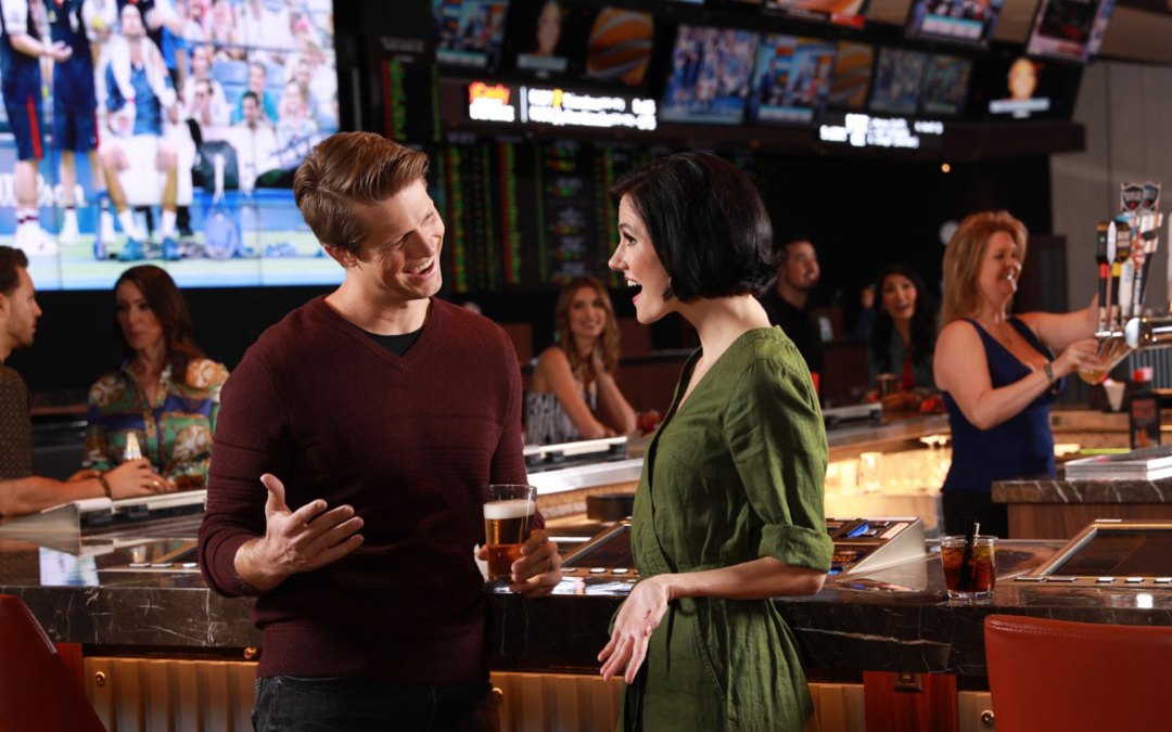 Race & Sports Bar